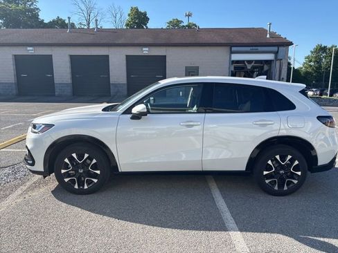 Used 2026 Honda HR-V EX-L image 4