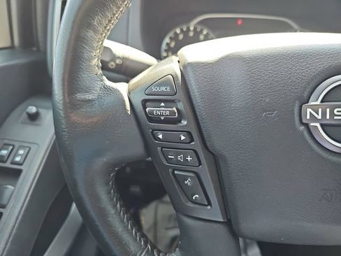 Used 2024 Nissan Frontier SL w/ Technology Package RWD image 21