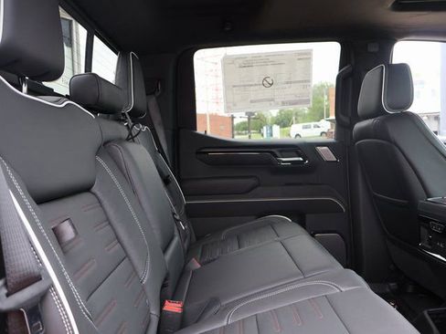 New 2026 GMC Sierra 1500 AT4X AWD/4WD image 11