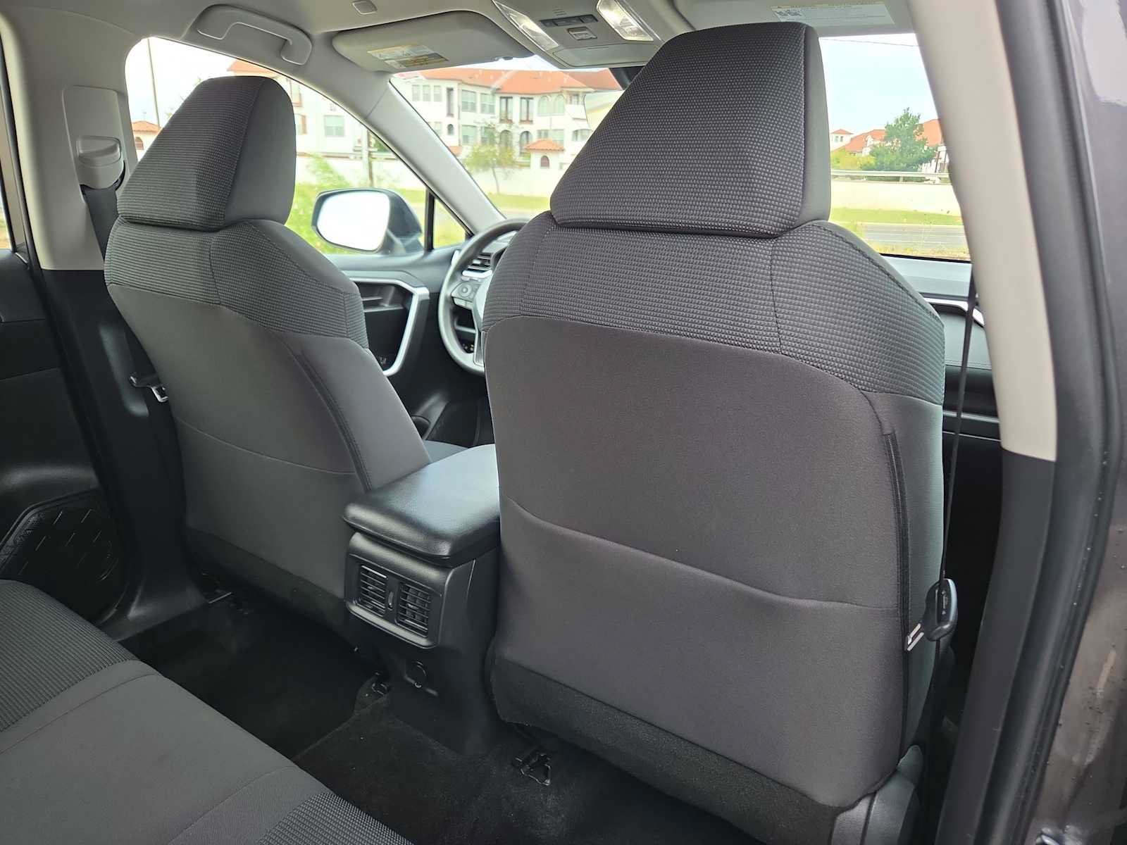 Used 2024 Toyota RAV4 LE FWD image 16
