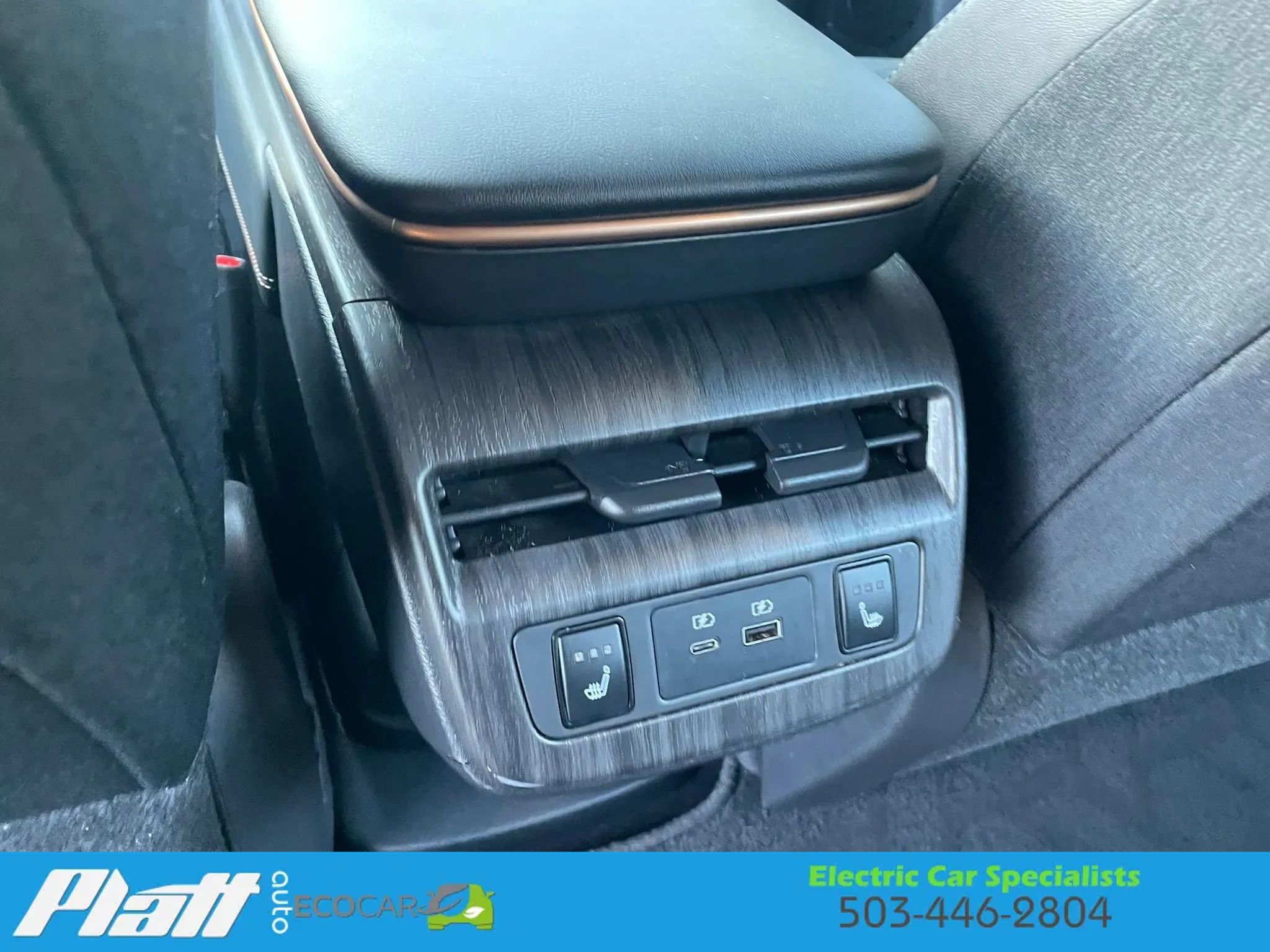 Used 2024 Nissan Ariya AWD image 39