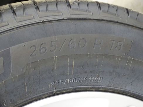 New 2025 Jeep Grand Cherokee L Laredo image 44