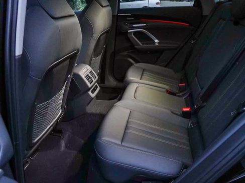 New 2025 Audi Q5 Premium Plus image 21