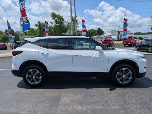 Used 2024 Chevrolet Blazer LT w/ Convenience Package FWD image 6