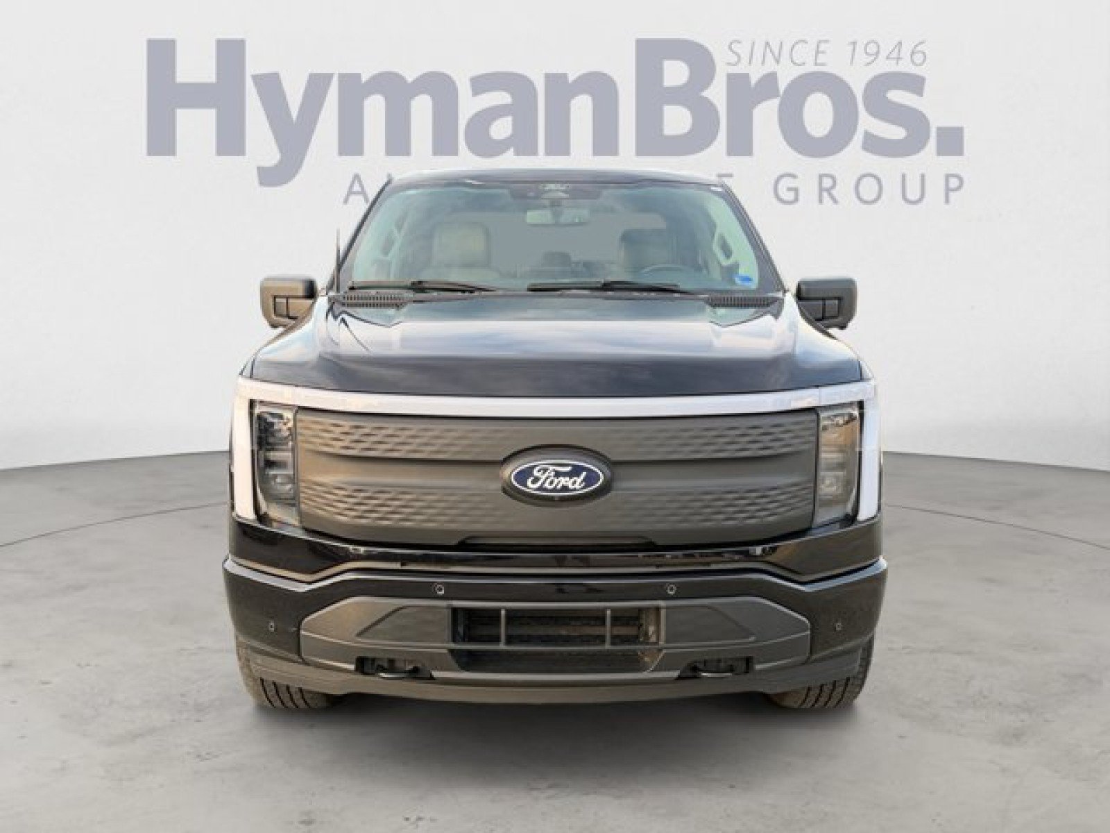 Used 2025 Ford F150 Lightning Flash AWD/4WD image 8
