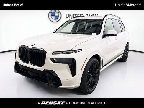 New 2026 BMW X7 xDrive40i w/ M Sport Package AWD/4WD image 1