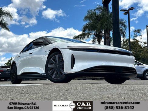 Used 2024 Lucid Air Pure RWD image 1