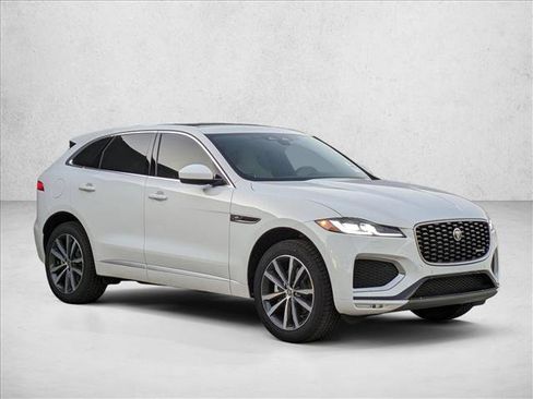 Used 2025 Jaguar F-PACE R-Dynamic S AWD/4WD image 7