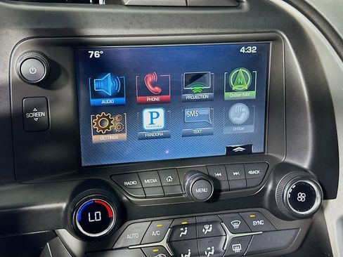 Used 2016 Chevrolet Corvette Stingray Coupe image 16