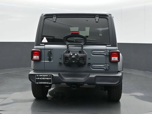 Used 2024 Jeep Wrangler Unlimited Sport AWD/4WD image 7