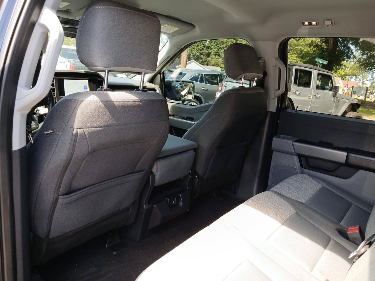 Used 2021 Ford F150 XLT w/ XTR Package AWD/4WD image 11