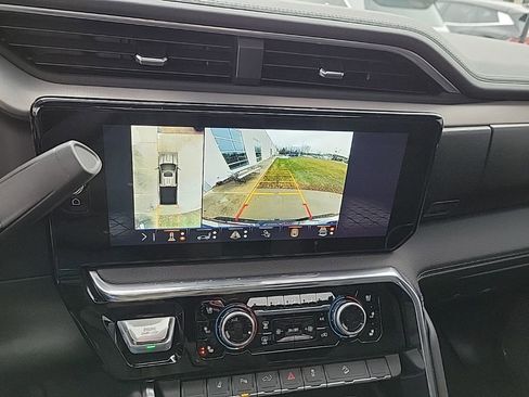 Used 2025 GMC Sierra 2500 Denali image 23