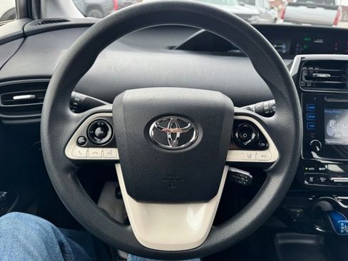 Used 2018 Toyota Prius Two w/ Prius Two Safety Plus Package image 22