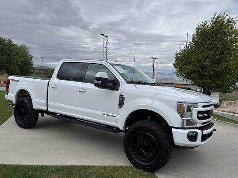 Used 2022 Ford F350 Lariat w/ Tremor Off-Road Package AWD/4WD image 7
