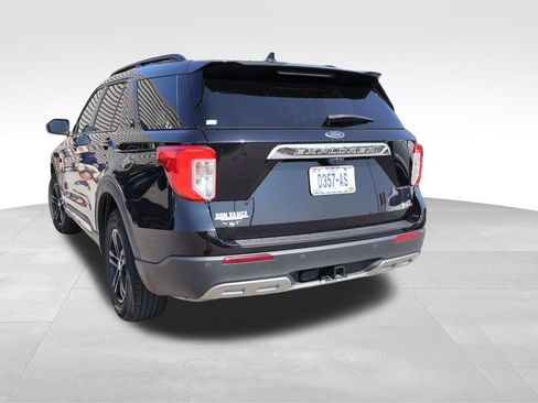 Used 2021 Ford Explorer XLT w/ Equipment Group 202A AWD/4WD image 20