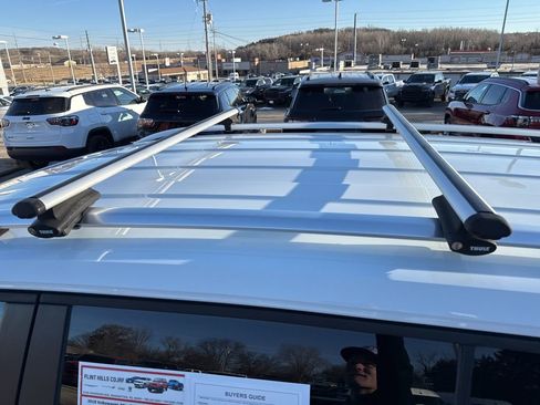 Used 2018 Volkswagen Atlas SE image 34