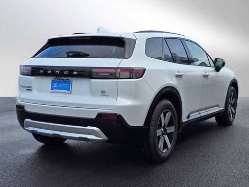 New 2026 Honda Prologue Touring image 3