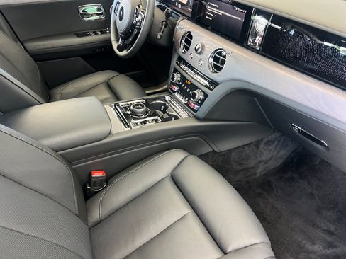 Certified 2026 Rolls-Royce Ghost AWD/4WD image 15