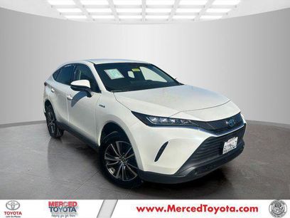 Certified 2021 Toyota Venza LE w/ Carpet Mat Package (TMS)