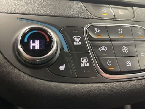 Used 2024 Chevrolet Malibu LT image 8