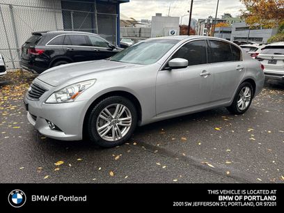 Used 2013 INFINITI G37 x w/ Premium Pkg