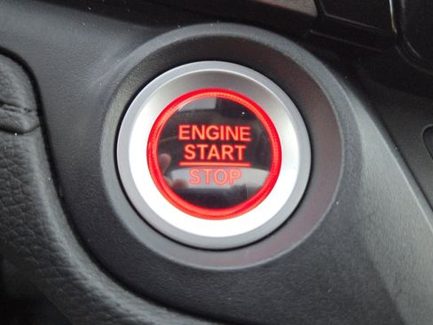 Certified 2024 Honda Odyssey EX-L image 9