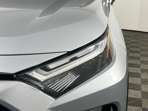 Used 2022 Toyota RAV4 XSE image 11