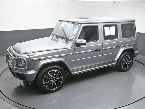 Used 2025 Mercedes-Benz G 550 image 43