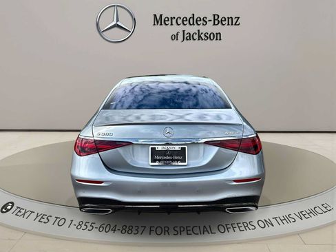 Used 2025 Mercedes-Benz S 580 4MATIC Sedan image 4