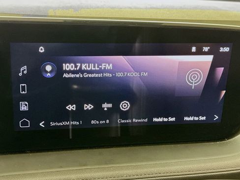 Used 2024 Buick Encore GX Sport Touring image 12