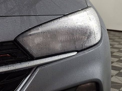 Used 2021 Buick Encore GX Select w/ Sport Touring Package image 12