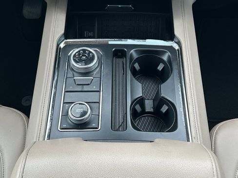 Used 2023 Ford Expedition Max XLT AWD/4WD image 20
