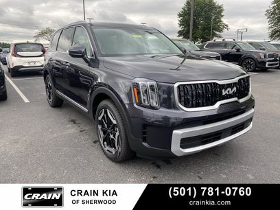 New 2025 Kia Telluride EX w/ EX Captain's Chair Package