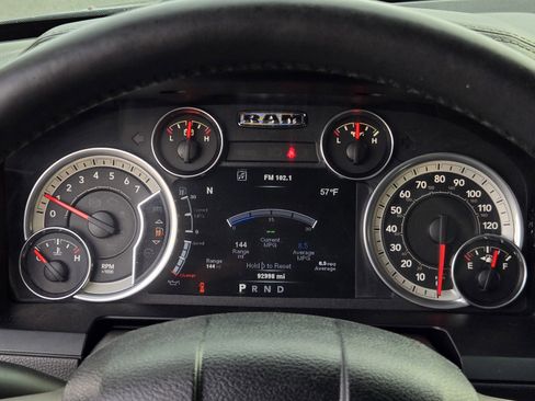 Used 2014 RAM 1500 Laramie w/ Convenience Group image 21