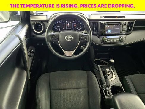 Used 2016 Toyota RAV4 XLE AWD/4WD image 13