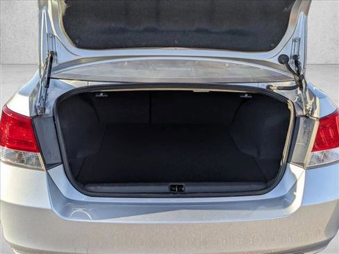 Used 2013 Subaru Legacy 2.5i Sport image 6