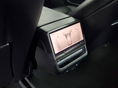 Used 2024 Tesla Model 3 Long Range image 39