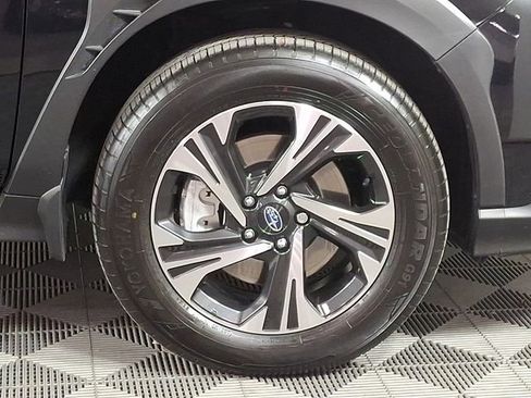 Used 2024 Subaru Crosstrek 2.0i Premium AWD/4WD image 11