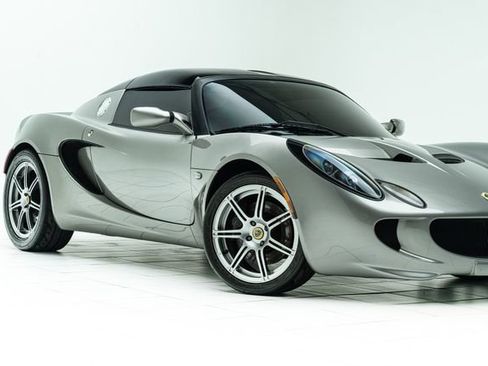 Used 2005 Lotus Elise RWD image 3