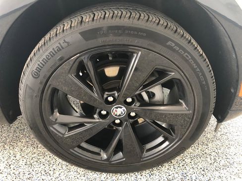 Used 2023 Buick Envision Essence w/ Sport Touring Package image 15