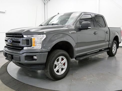Used 2020 Ford F150 XLT w/ Equipment Group 302A Luxury AWD/4WD image 3