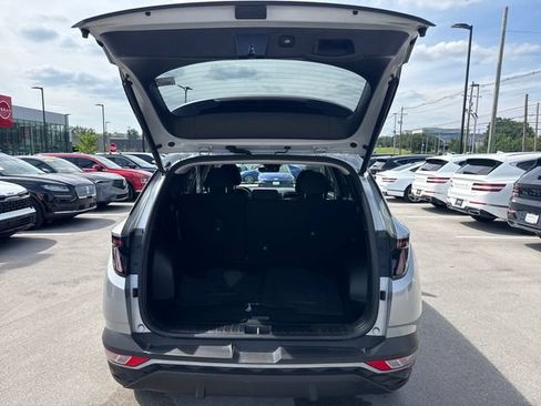 Certified 2023 Hyundai Tucson SEL AWD/4WD image 9