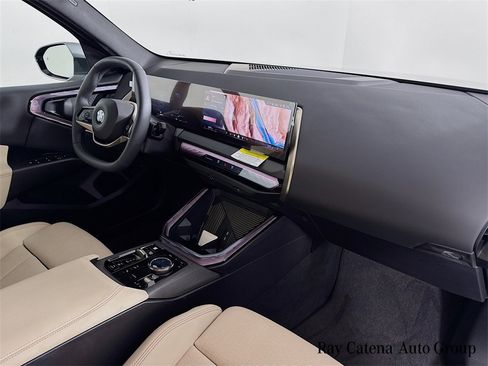 Used 2025 BMW X3 xDrive30i image 27