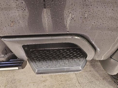 Used 2024 GMC Sierra 2500 Denali Ultimate image 31