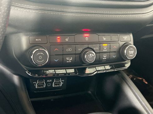 Used 2022 Dodge Durango GT w/ Blacktop Package image 15