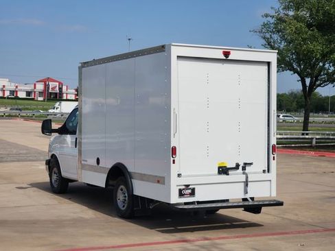 New 2025 Chevrolet Express 3500 w/ Power Convenience Package RWD image 3