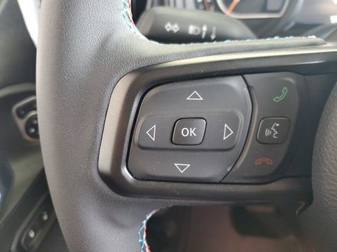 Used 2026 Jeep Wrangler Unlimited Sport w/ Dual Top Group AWD/4WD image 18