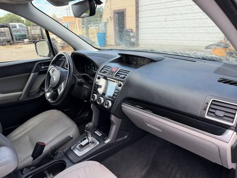 Used 2018 Subaru Forester 2.5i Limited AWD/4WD image 16