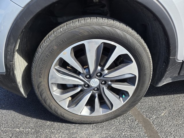 Used 2022 Buick Encore Preferred w/ Safety Package II AWD/4WD image 46