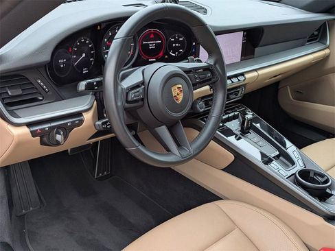 Used 2024 Porsche 911 Carrera w/ Premium Package image 4